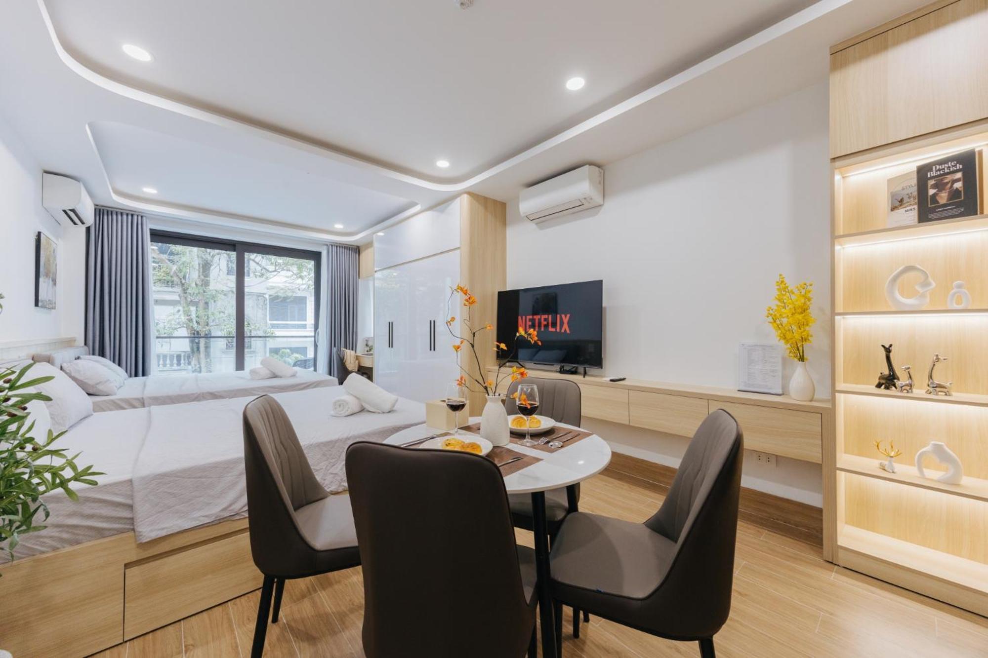 Wisteria Apartment *